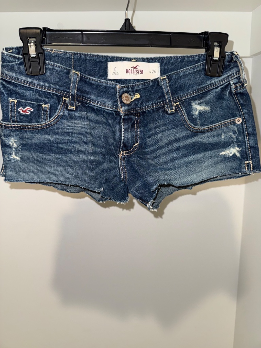 Vintage Hollister Distressed Denim Cutoff Shorts Size 0 W24 Low Rise Dark Wash - Picture 2 of 16